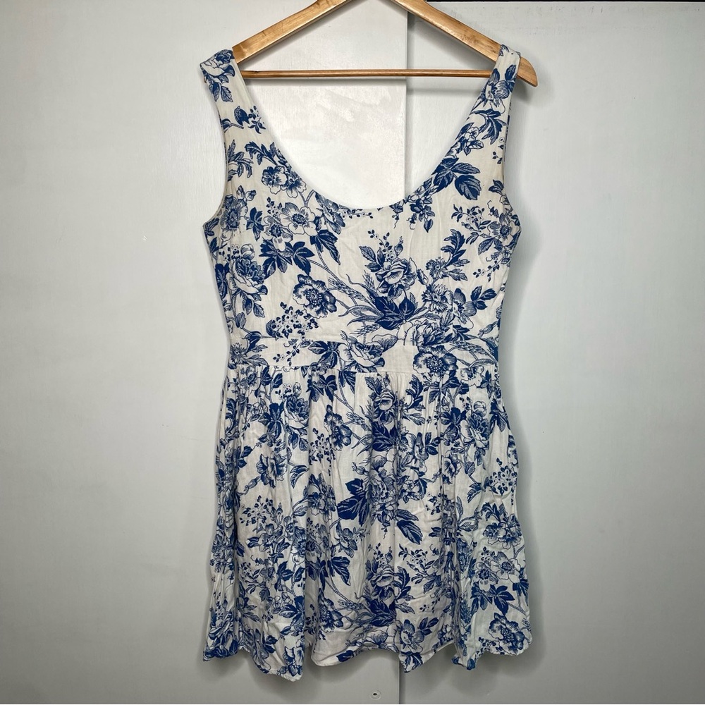 Kiel James Patrick blue and white floral dress 6